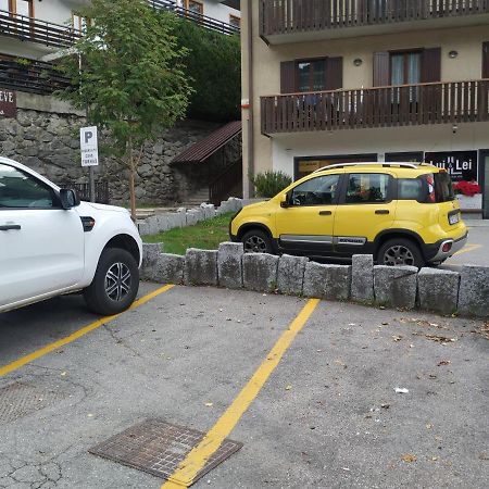 Ferienwohnung La Mansarda Di Emma Pinzolo Exterior foto