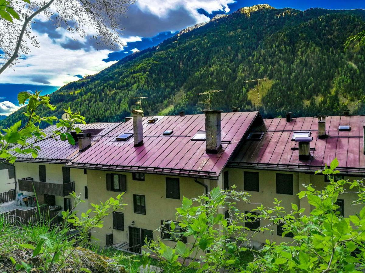 Ferienwohnung La Mansarda Di Emma Pinzolo Exterior foto